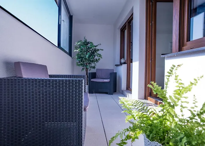 In The Center Apartment